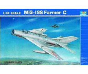 Trumpeter 1/32 MiG-19s Farmer C ( F-6)