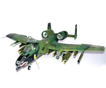 Trumpeter 1/32 US A-10A Thunderbolt II