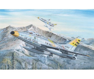 Trumpeter 1/32 F-100F Super Sabre