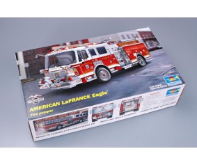 Trumpeter 1/25 2002 LaFrance Eagle Fire Pumper