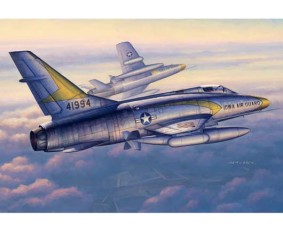 Trumpeter 1/48 F-100C Super Sabre