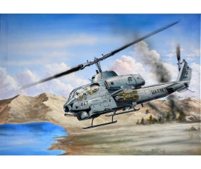 Trumpeter 1/35 AH-1W Super Cobra 