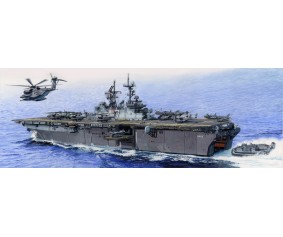 Trumpeter 1/350 USS IWO JIMA LHD-7