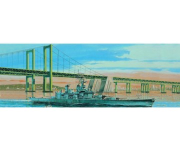 Trumpeter 1/700 U.S. Battleship BB-62 New Jersey 1983