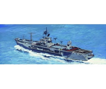 Trumpeter 1/700 USS Mount Whitney LCC-20 1997