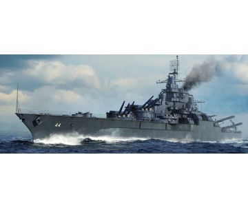 Trumpeter 1/700 USS California BB-44 1945