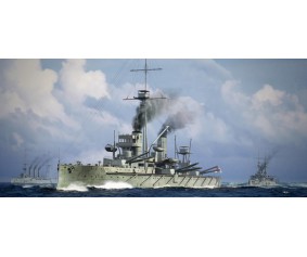 Trumpeter 1/700 HMS Dreadnought 1915