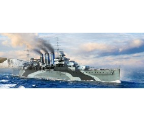 Trumpeter 1/700 HMS Kent