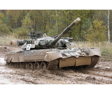 Trumpeter 1/35 Russian T-80U Main Battle Tank (MBT)