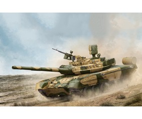 Trumpeter 1/35 Russian T-80UM Main Battle Tank (MBT)