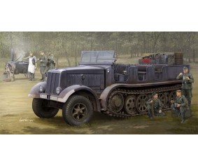 Trumpeter 1/35 Sd.Kfz.8 (DB9)Half-Track Artillery Tractor