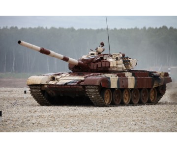 Trumpeter 1/35 Russian T-72B1 Main Battle Tank (MBT) (w/kontakt-1 reactive amor) 