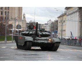Trumpeter 1/35 Russian T-72B3 Main Battle Tank (MBT)