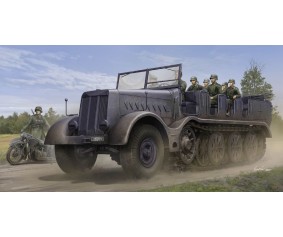 Trumpeter 1/35 Schwerer Zugkraftwagen 18t Sd.Kfz.9 Artillery Version