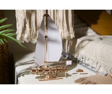 Ugears Ocean Beauty Yacht - 95 Pieces